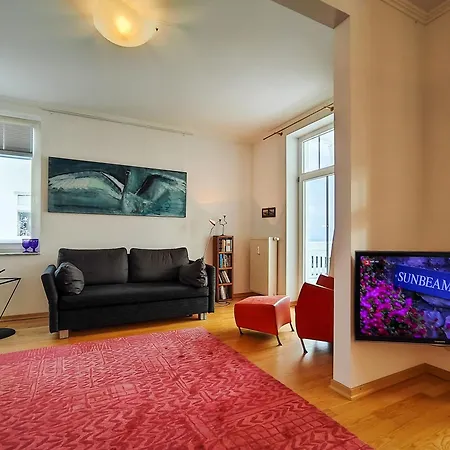 公寓 Meerblick-ferienwohnung - Bertha S Heim 萨斯尼茨